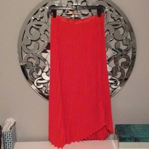 Accordion skirt